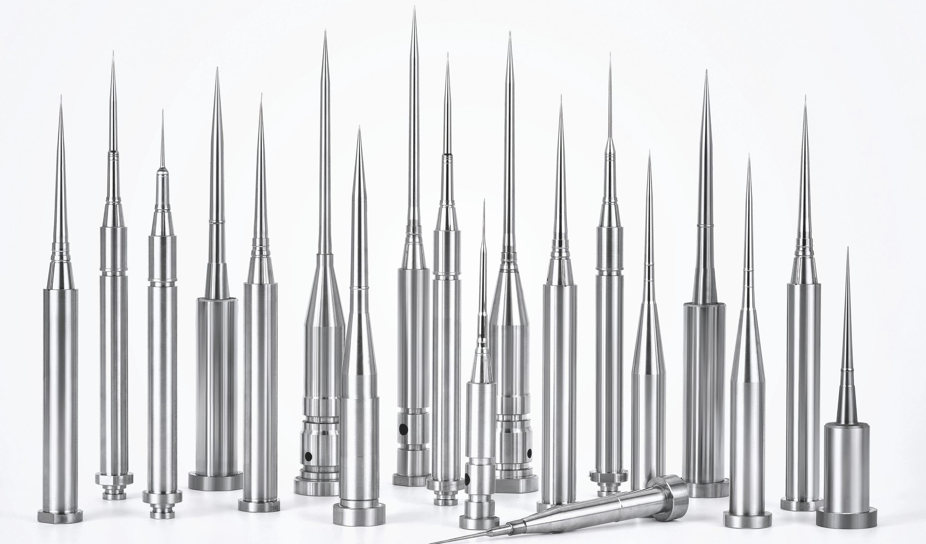 Индивидуальные детали пресс-форм для инъекций медицинского пластика – изготовлены из M380-S136 для медицинских штифтов и чашек